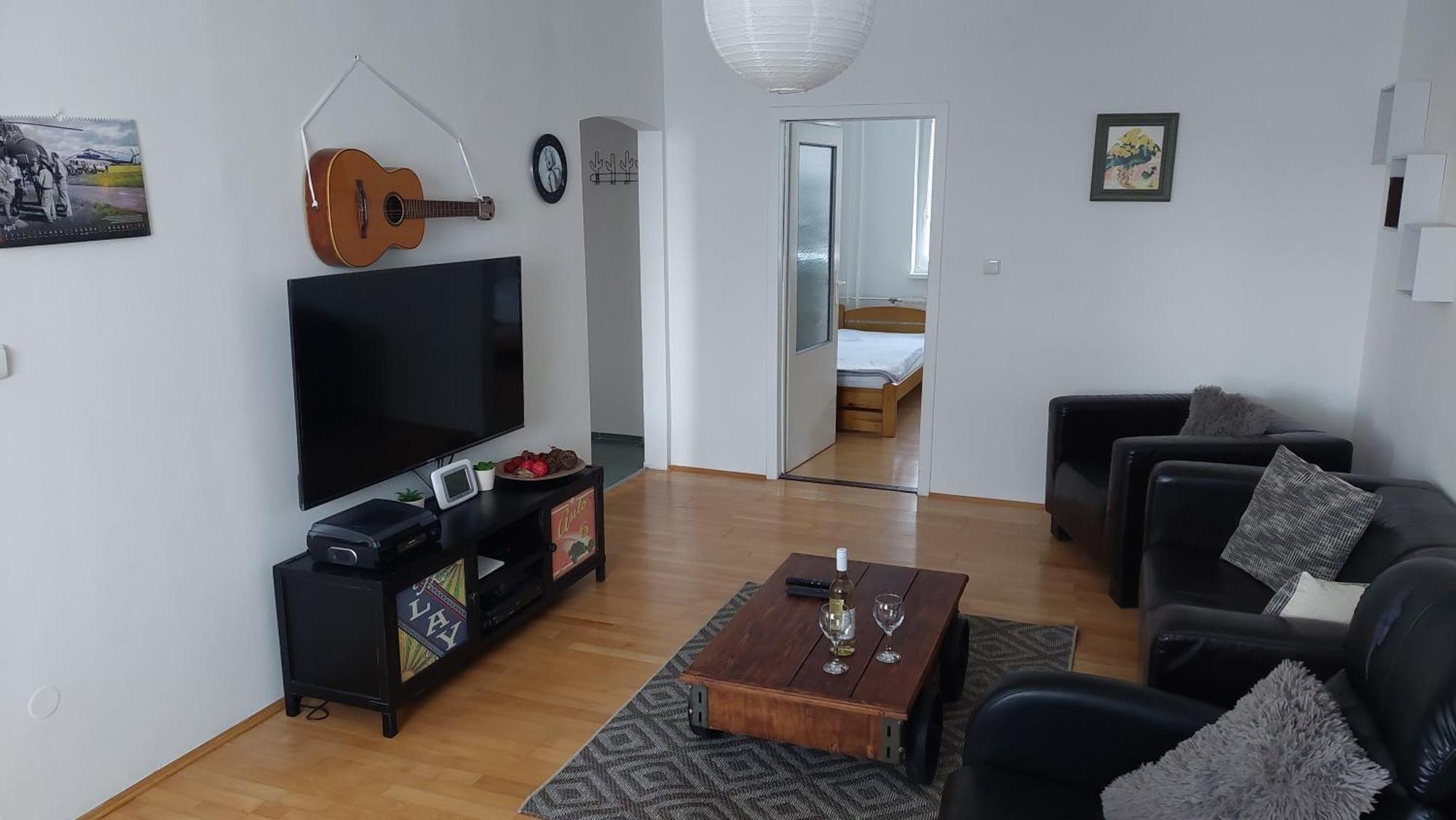 Apartman Surany المظهر الخارجي الصورة